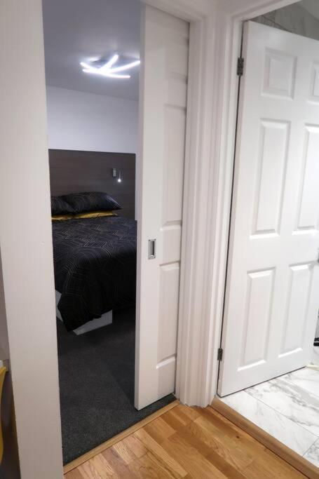 ***Spotless, Bright 1 Double Bed Apartment*** Bath Exterior photo